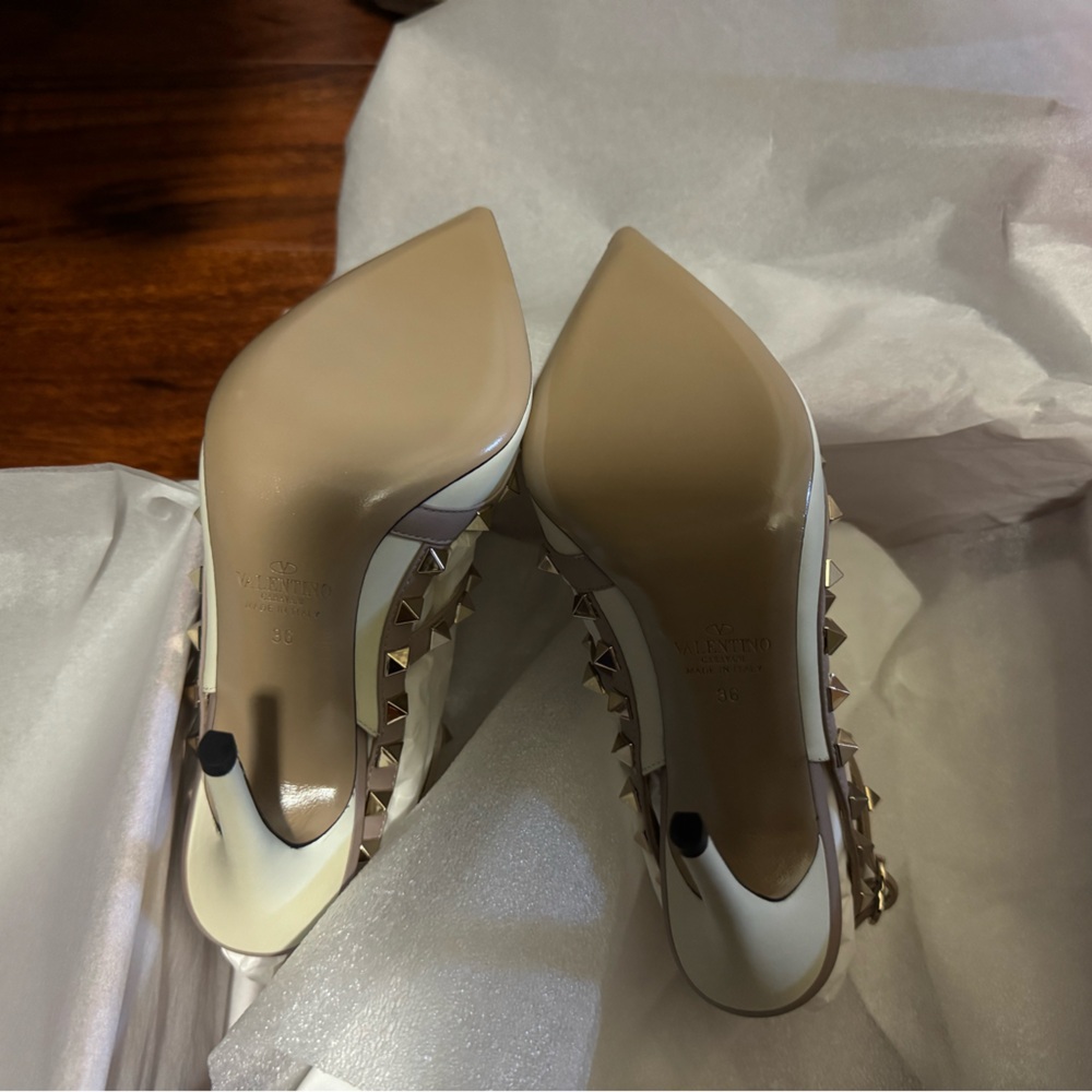 Valentino Rockstud Highheel 35